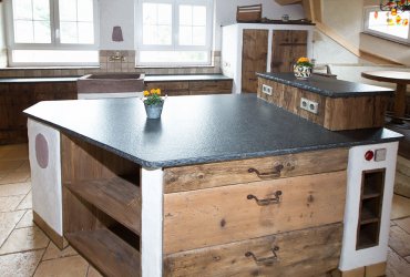 Küchenplatte aus Naturstein